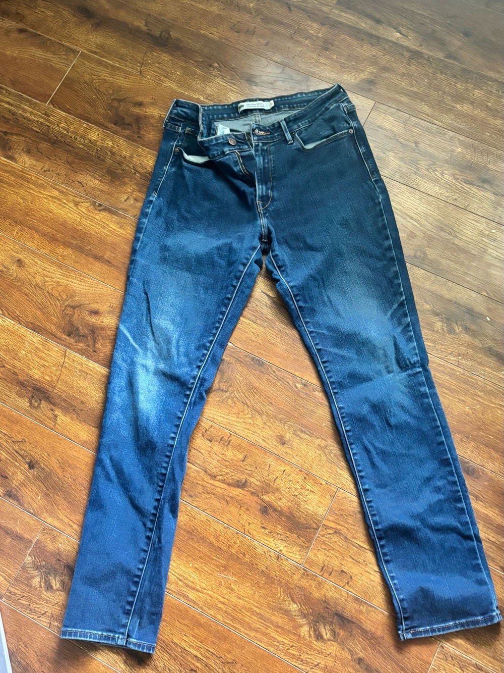Levi's Dark Blue Skinny Jeans